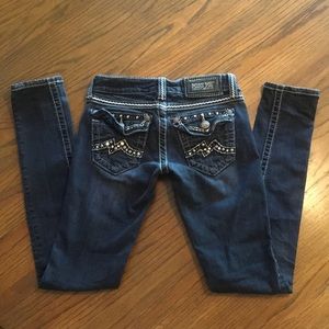 Miss Me 25 Dark Skinny